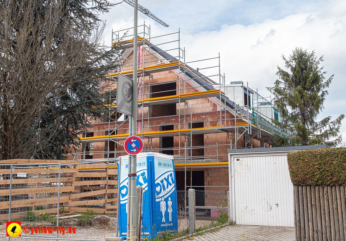 27.04.2023 - Burgfotos von der Baustell Niederalmstraße 16 in Neuperlach